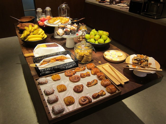 Cathay-Pacific-The-Pier-Lounge - 46