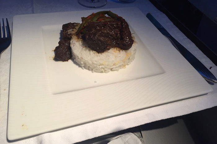 Qatar-Airways-Business-Class - 38