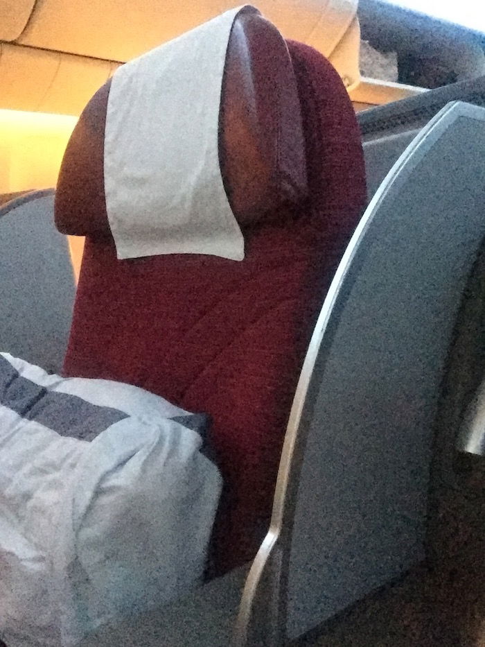 Qatar-Airways-Business-Class - 43
